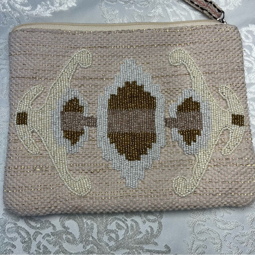 America & Beyond Beaded Wristlet & Pouch Set Light Tan - Picture 6 of 11